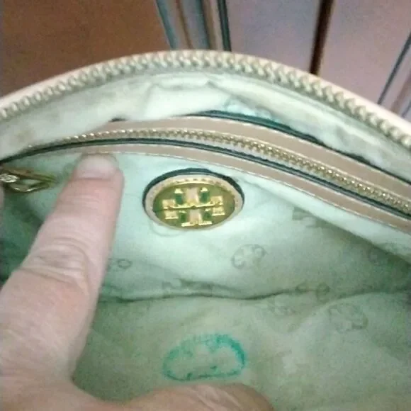 Tory Burch Crossbody   - Picture 7 of 12